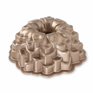 Forma NordicWare Blossom Bundt Pan