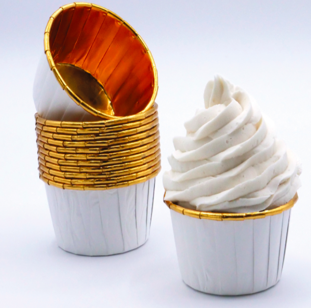 24 Cápsulas para Cupcake Branco e Ouro