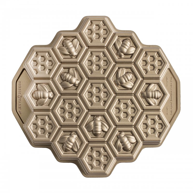 Forma Nordic Ware Honeycomb Pull-Apart Forma Nordic Ware Honeycomb Pull-Apart