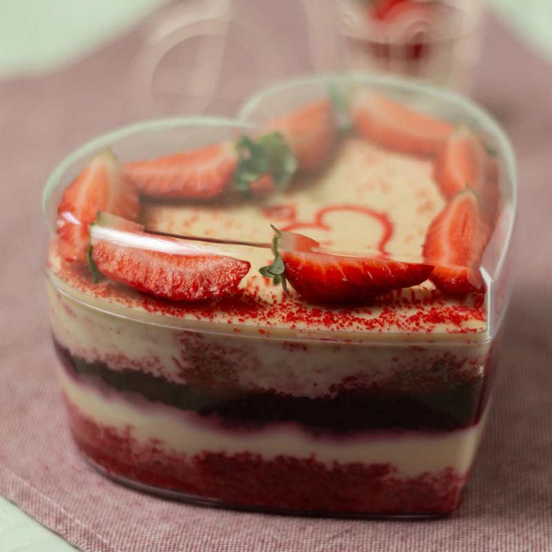 Cake Box Cristal Coração com Tampa - 750ml