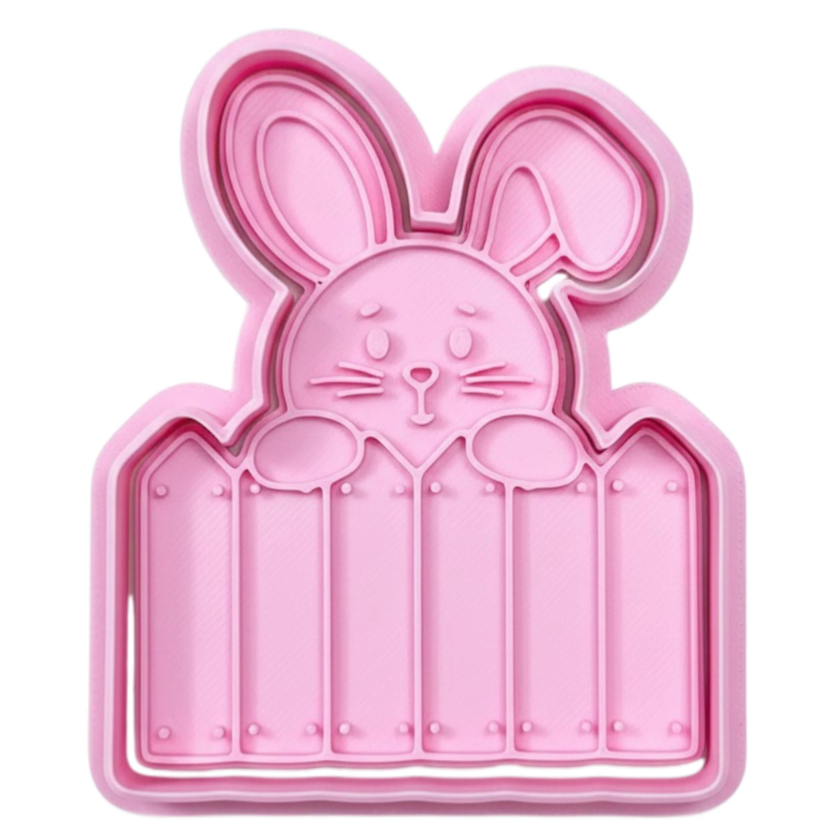 Cortador Coelho na Cerca