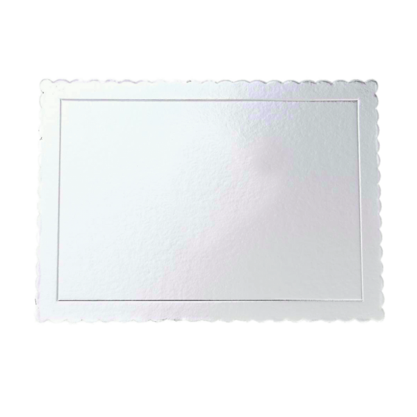 Bandeja Rendada Rectangular 30 x 25cm Prata