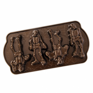 Forma Nordic Ware Spooky Skeleton Cakelets