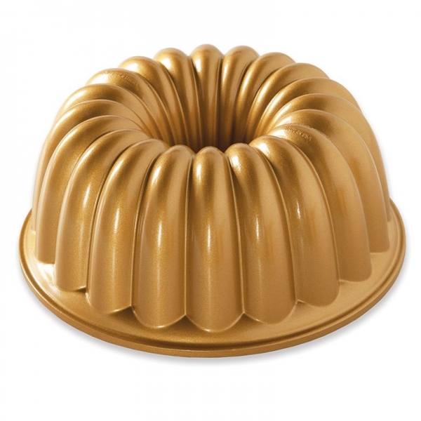 Forma Nordic Ware Elegant Party Bundt Pan Forma Nordic Ware Elegant Party Bundt Pan