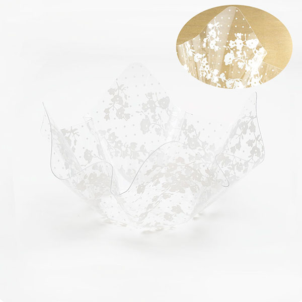 Taça de Plástico Transparente com Branco