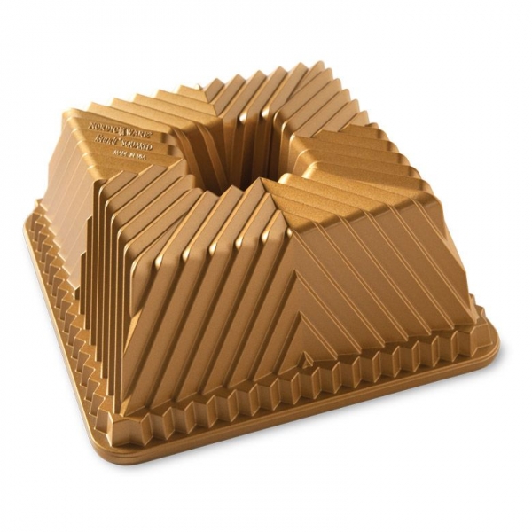 Forma Nordic Ware Bundt Quadrada Forma Nordic Ware Bundt Quadrada
