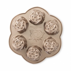 Forma Nordic Ware Rose Bud 