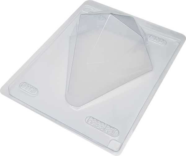 Forma Especial 3 Partes - Ovo Diamante 500g Forma Especial 3 Partes - Ovo Diamante 500g