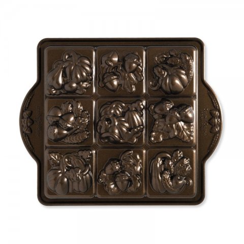 Forma Nordic Ware Seasonal Squares