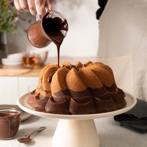Forma Nordic Ware Pirouette Bundt
