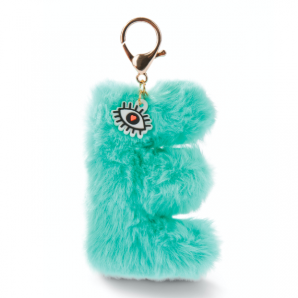 Porta-Chaves Letra Peluche E