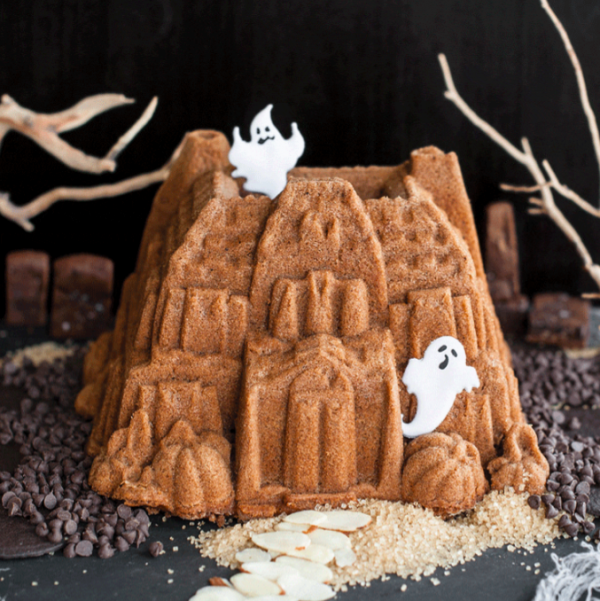 Forma Nordic Ware Haunted Manor Pan Forma Nordic Ware Haunted Manor Pan