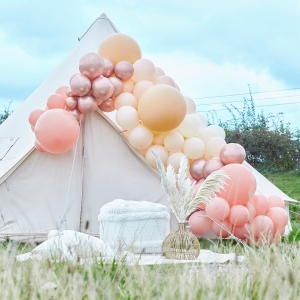 Kit Arco de Balões Grande Nude e Rose Gold