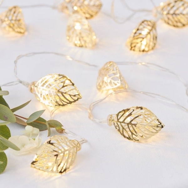 Fio de Luzes Folhas Douradas