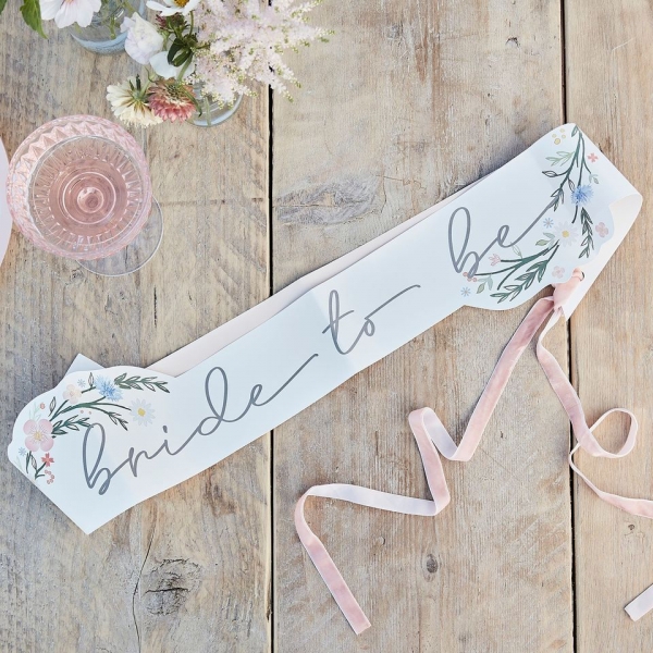 Faixa Bride to Be Boho Faixa Bride to Be Boho